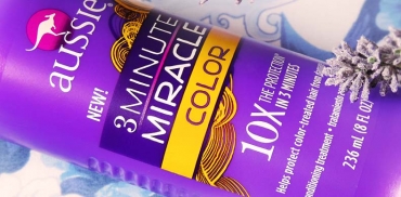 Aussie Color: 10 vezes mais proteo da cor e hidratao em 3 minutos